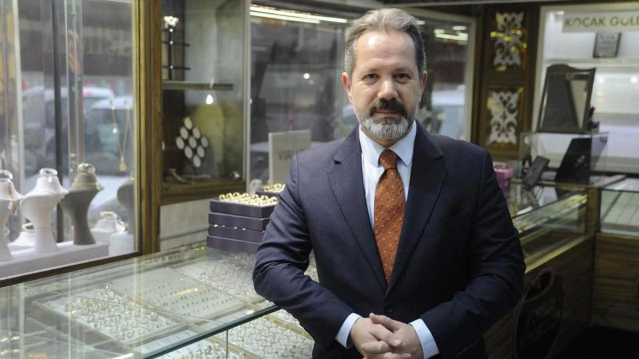 2023 sonunda dolar kaç TL olacak? İslam Memiş'ten bomba dolar tahmini